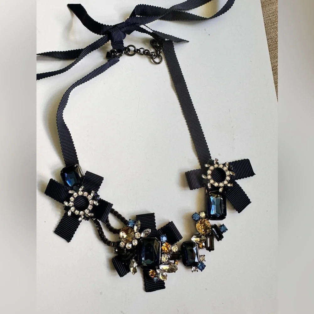 Banana Republic navy Ribbon statement necklace - Picture 4 of 6